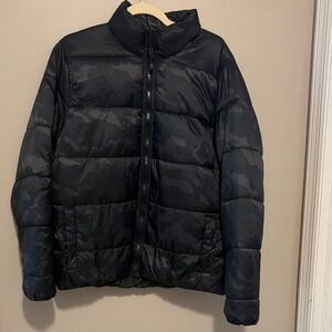 Avalanche Women's Black Camouflage Puffer Jacket